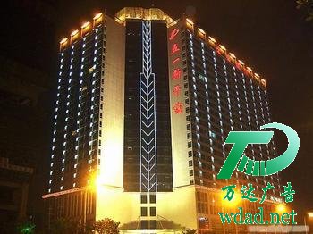 �������������������b