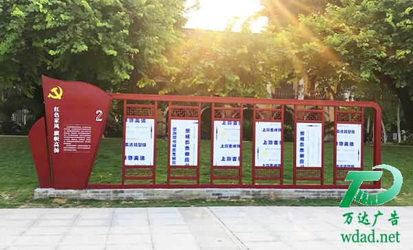 �Ļ���ɫ���R���������S��